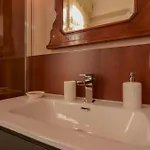 Ai Tre Cedri Bed & Breakfast 4*