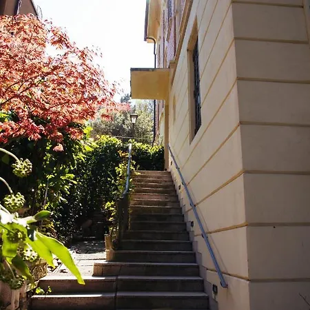 Ai Tre Cedri Bed and breakfast 3*