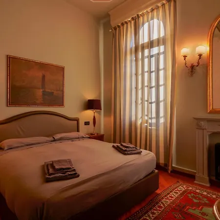 Couette-café Ai Tre Cedri 4*